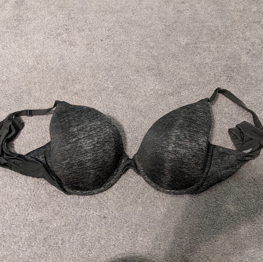 Semi Demi Victoria Secret Bra